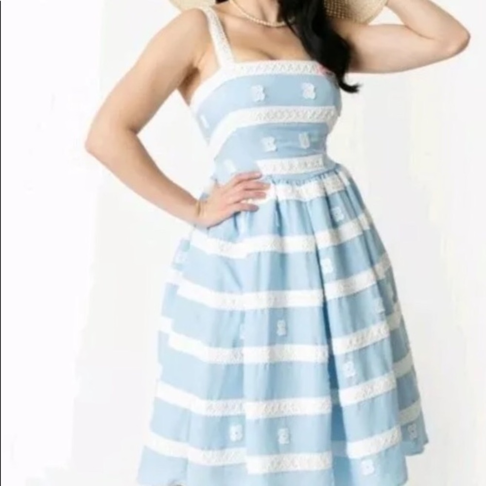 Unique Vintage Modcloth Barbie Retro Dress Medium